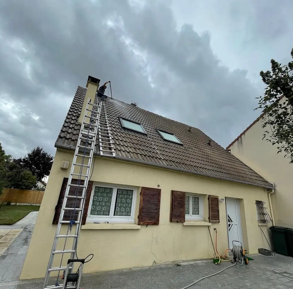 Nettoyage toiture Argenteuil 95100