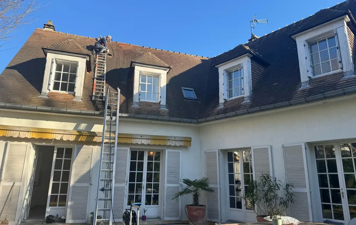 Nettoyage toiture Garches 92380